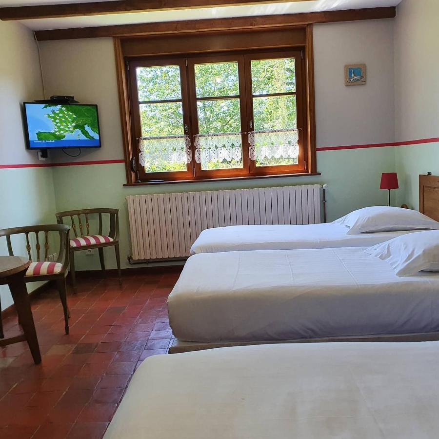 Les Mout'Anes Bed & Breakfast Saint-Hilaire-sur-Helpe ภายนอก รูปภาพ