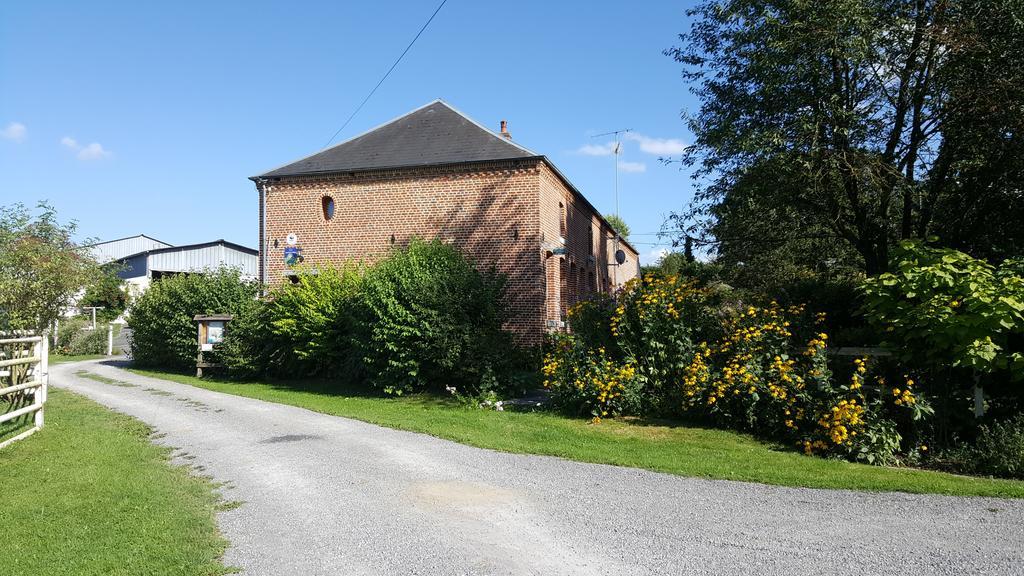 Les Mout'Anes Bed & Breakfast Saint-Hilaire-sur-Helpe ภายนอก รูปภาพ